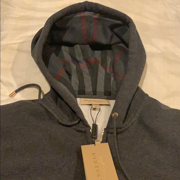 mens burberry sweatshirt sale